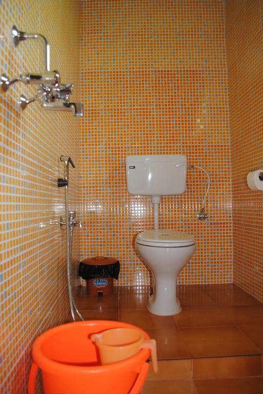 Joe And Marietta'S Guesthouse Calangute Room photo