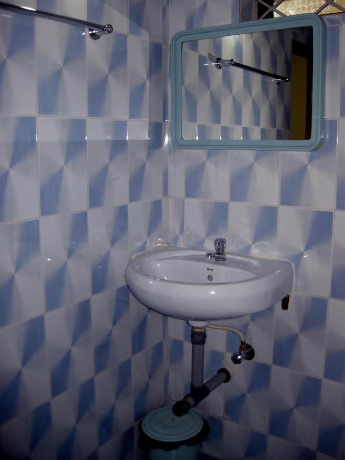 Joe And Marietta'S Guesthouse Calangute Exterior photo