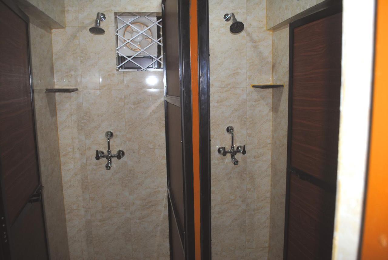 Joe And Marietta'S Guesthouse Calangute Exterior photo